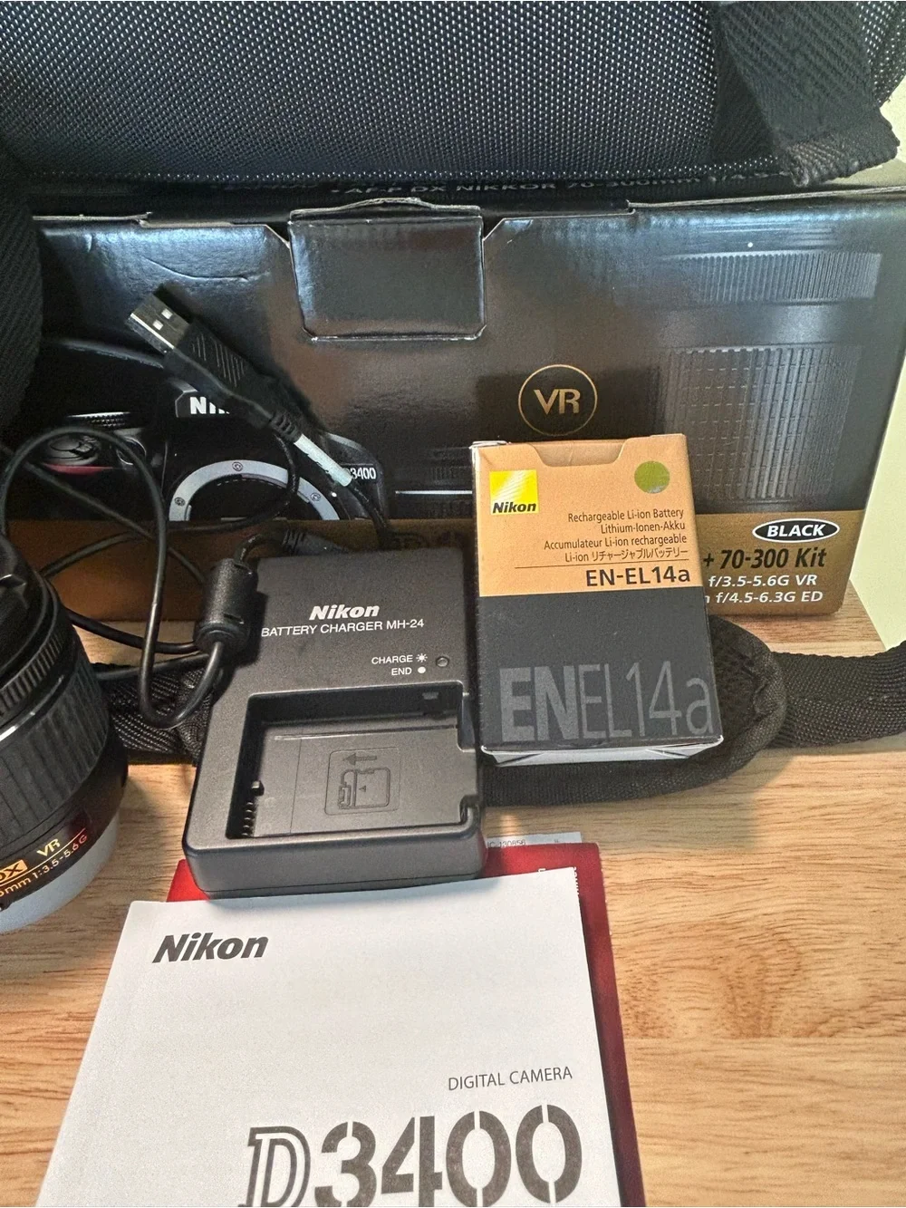 Nikon DSLR Camera Kit in Black D3400